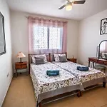 Chromata Lagoon Sea View דירה פאראלימני