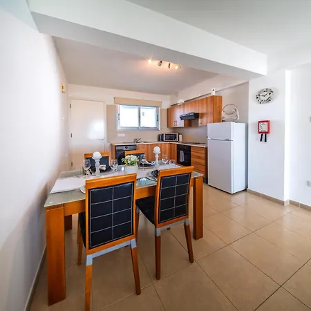 Chromata Lagoon Sea View Apartmán