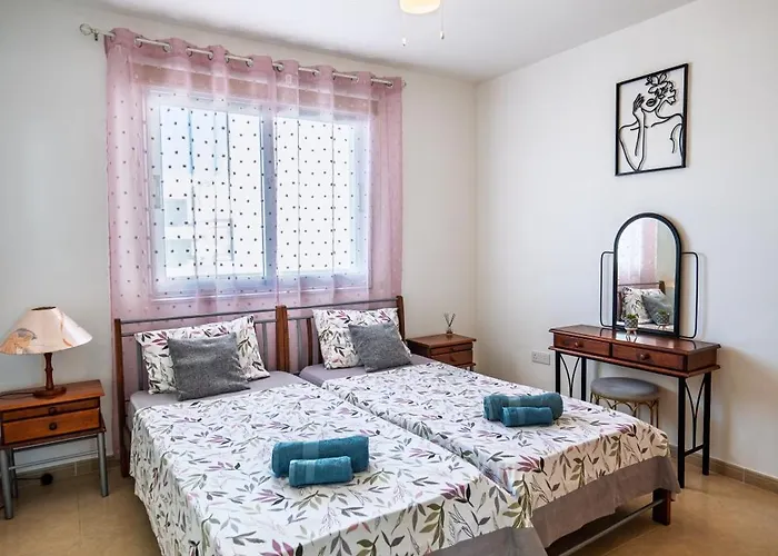 Chromata Lagoon Sea View Apartmán *